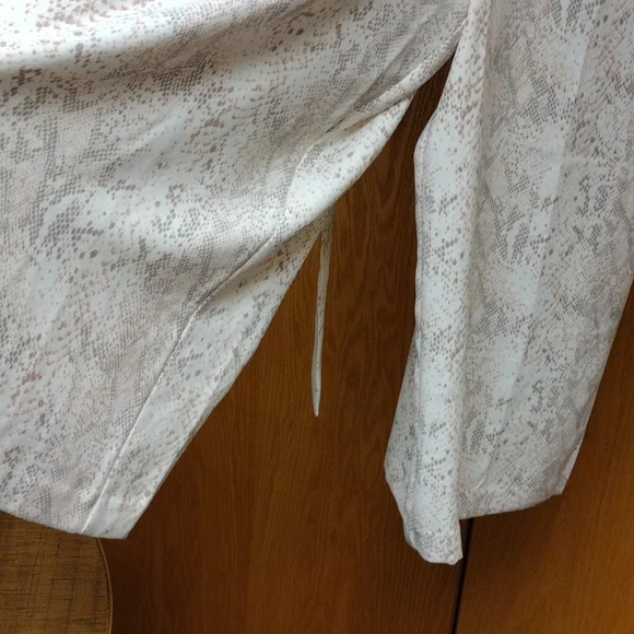 Loft Outlet Jumper SZ 4 Cream/Pink /Gray Design! - Picture 6 of 15